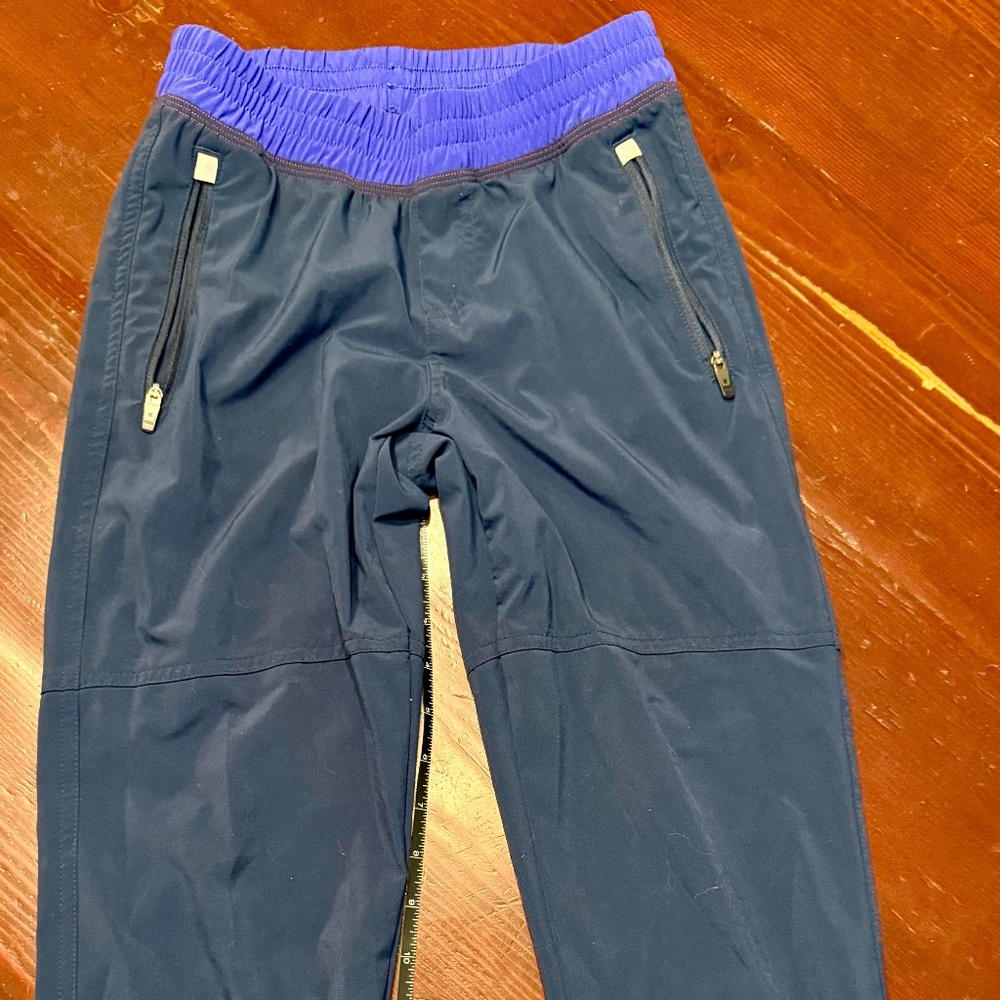 LL Bean Youth sz 10 Multi-Sport Joggers